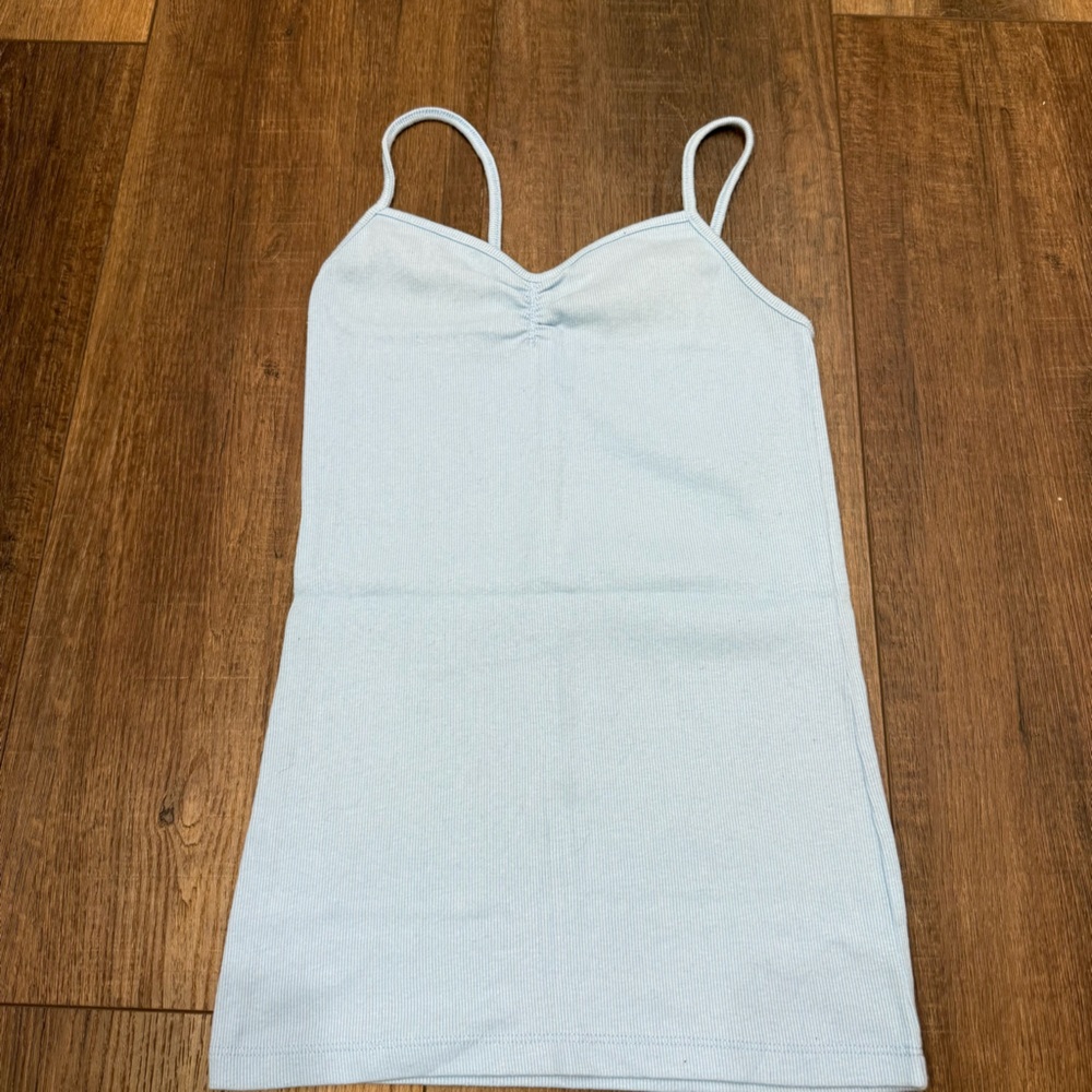 Blue ribbed tank